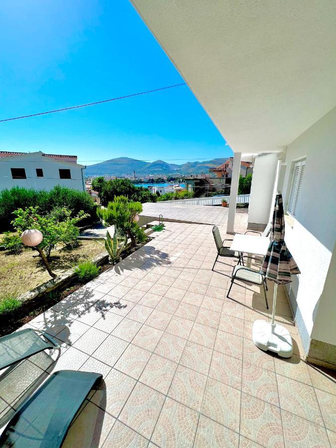 Apartments Mdk Kate Trogir Exterior photo